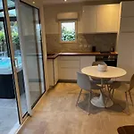 Sukha - Avec Jacuzzi Privatif - Proche Valras-plage بيت للعطل *